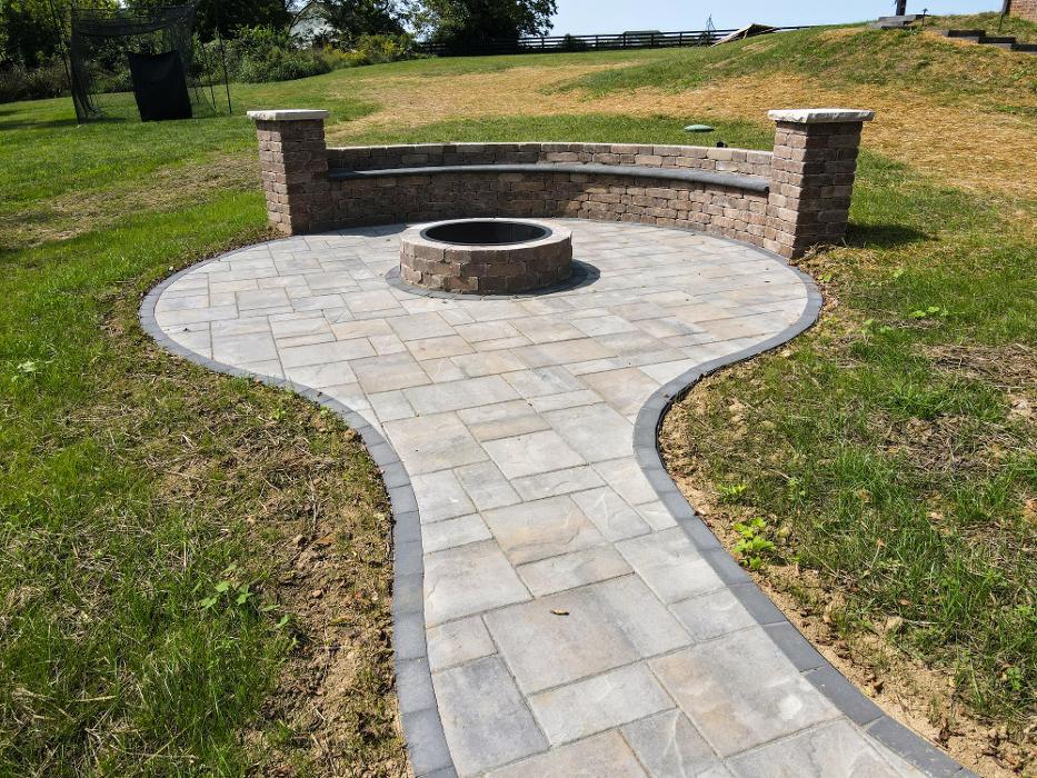 Lamb's Lawn Service & Landscaping LLC Image