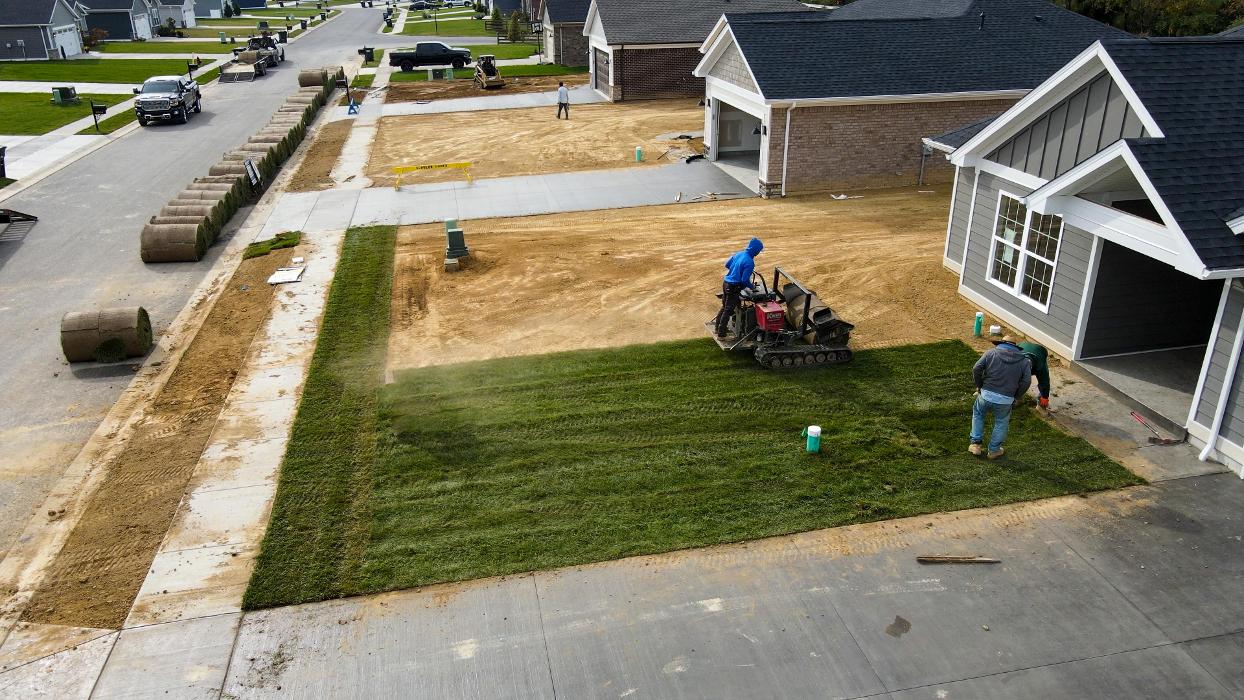 Lamb's Lawn Service & Landscaping LLC Image