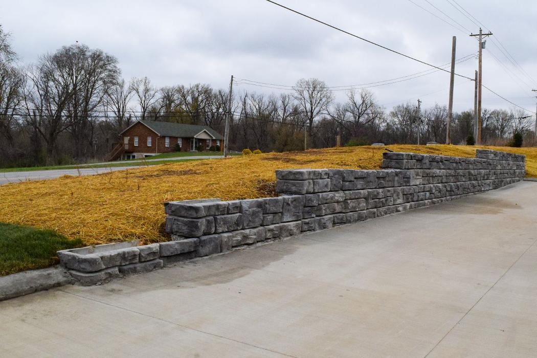 Lamb's Lawn Service & Landscaping LLC Image