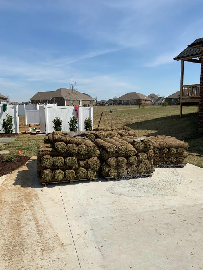 Lamb's Lawn Service & Landscaping LLC Image