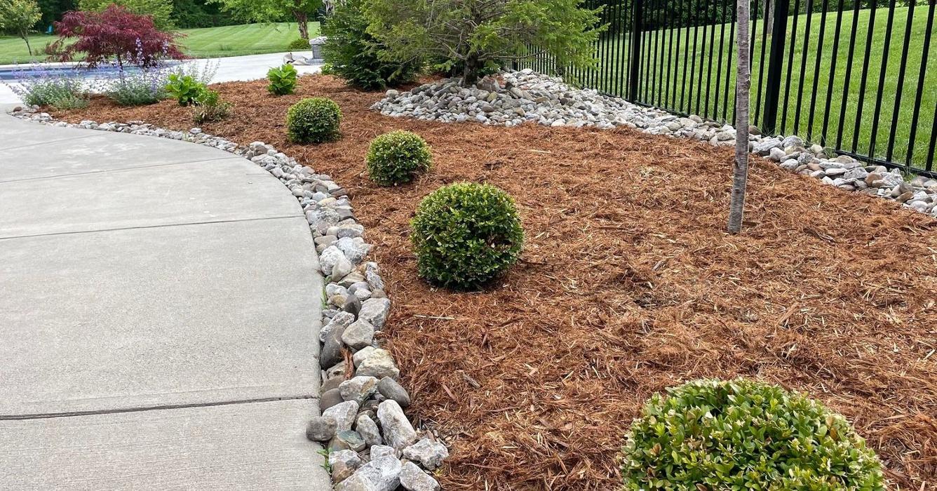 Lamb's Lawn Service & Landscaping LLC Image