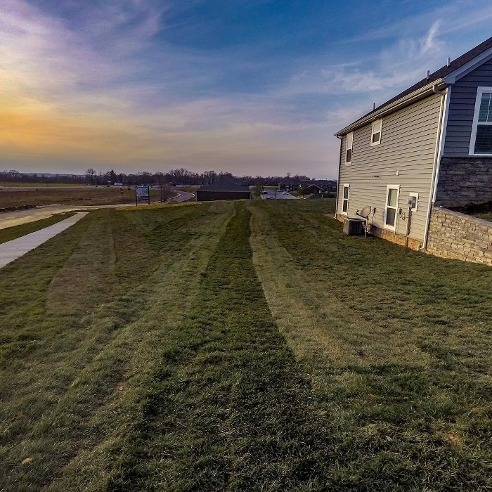 Lamb's Lawn Service & Landscaping LLC Image