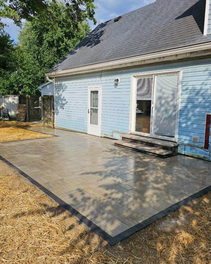 Lamb's Lawn Service & Landscaping LLC Image