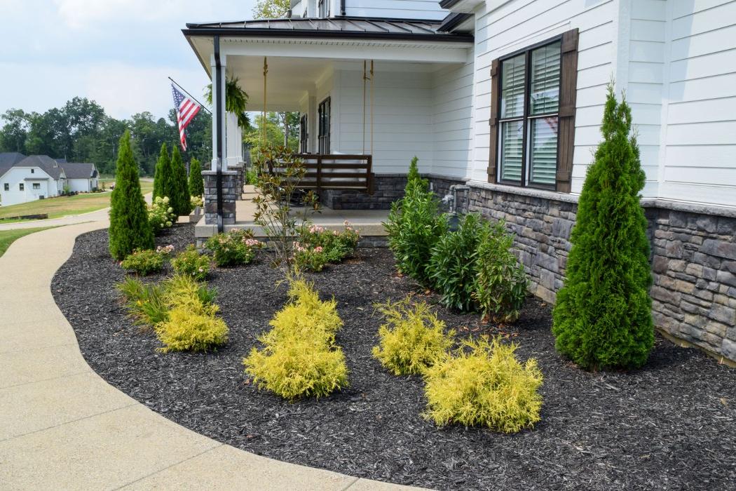 Lamb's Lawn Service & Landscaping LLC Image