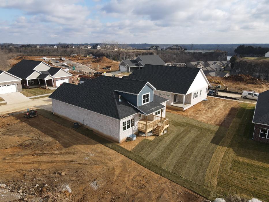 Lamb's Lawn Service & Landscaping LLC Image