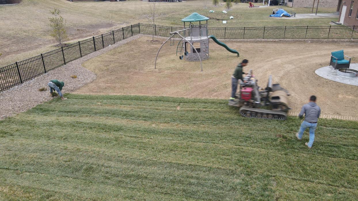 Lamb's Lawn Service & Landscaping LLC Image