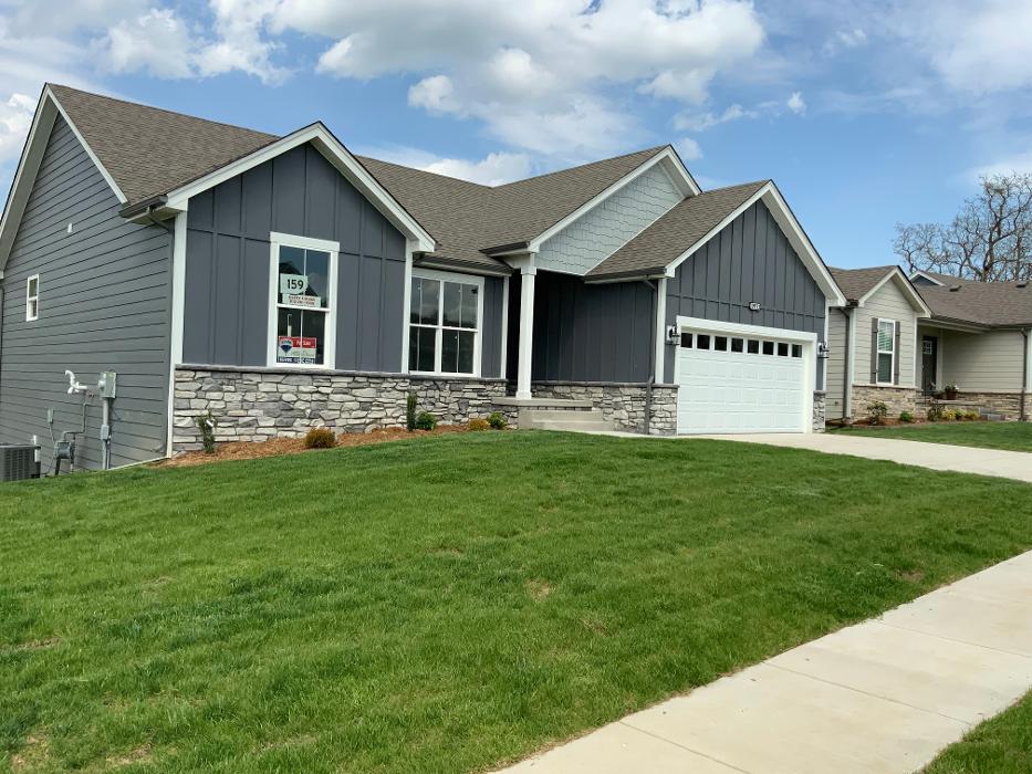 Lamb's Lawn Service & Landscaping LLC Image