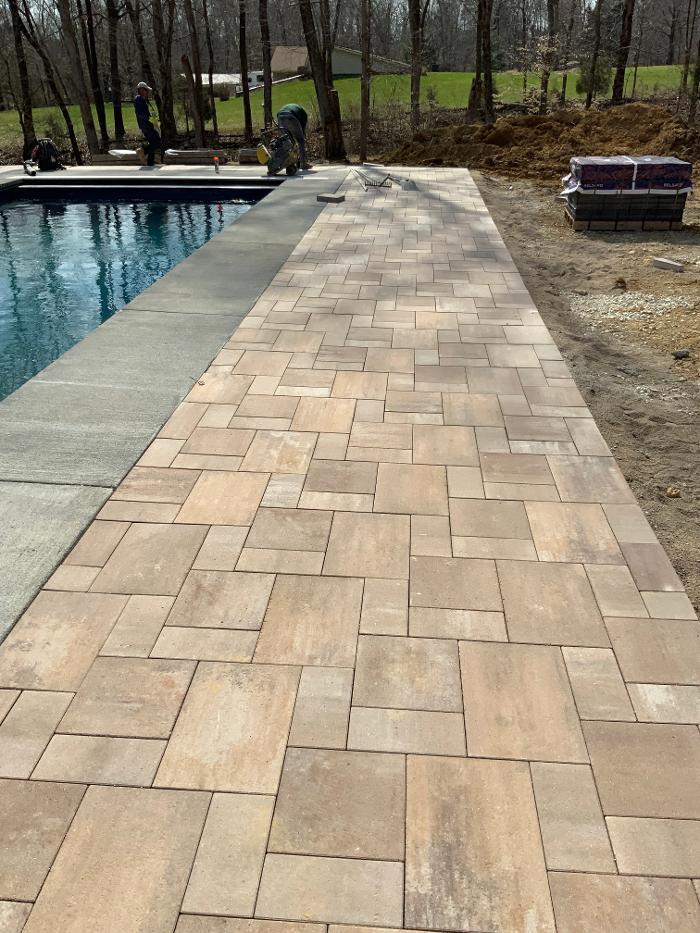 Lamb's Lawn Service & Landscaping LLC Image