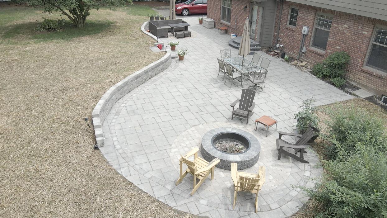 Lamb's Lawn Service & Landscaping LLC Image