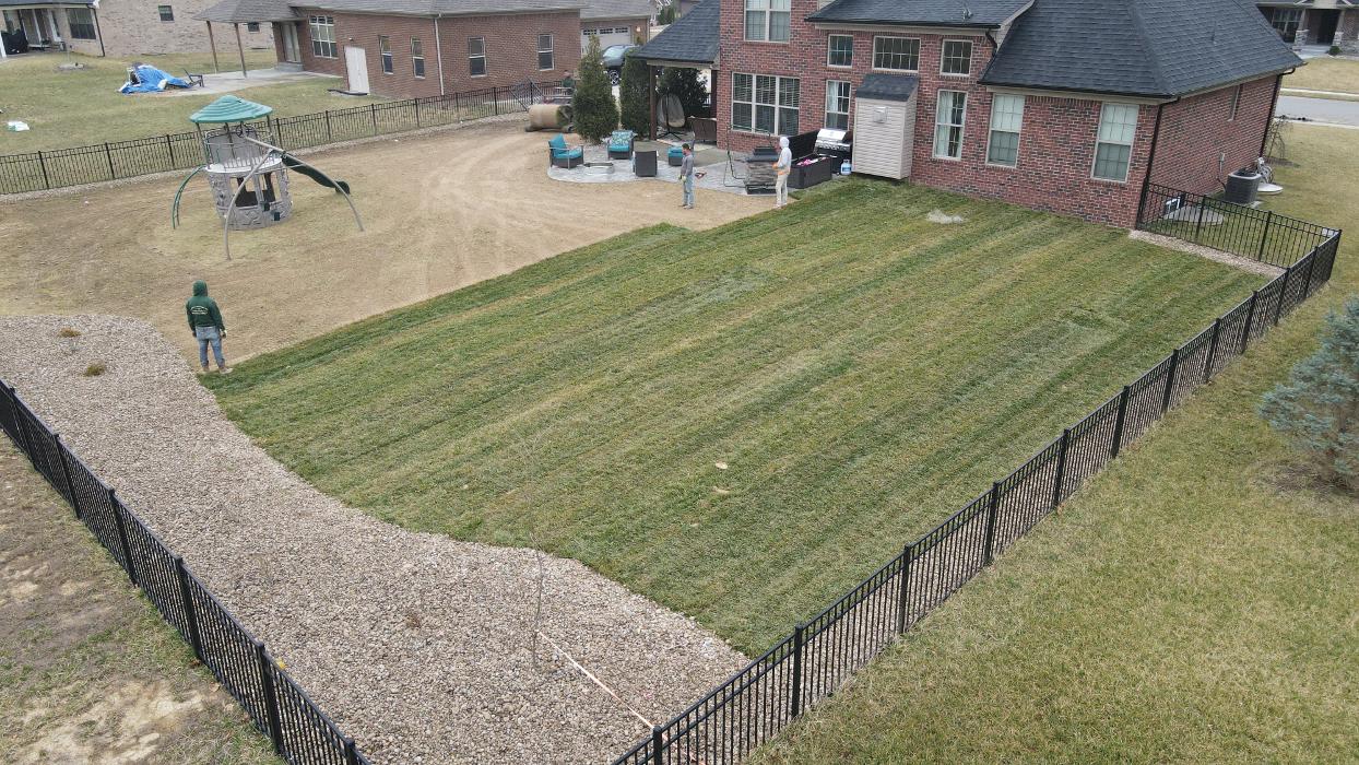 Lamb's Lawn Service & Landscaping LLC Image