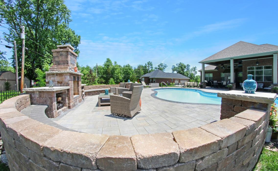 Lamb's Lawn Service & Landscaping LLC Image