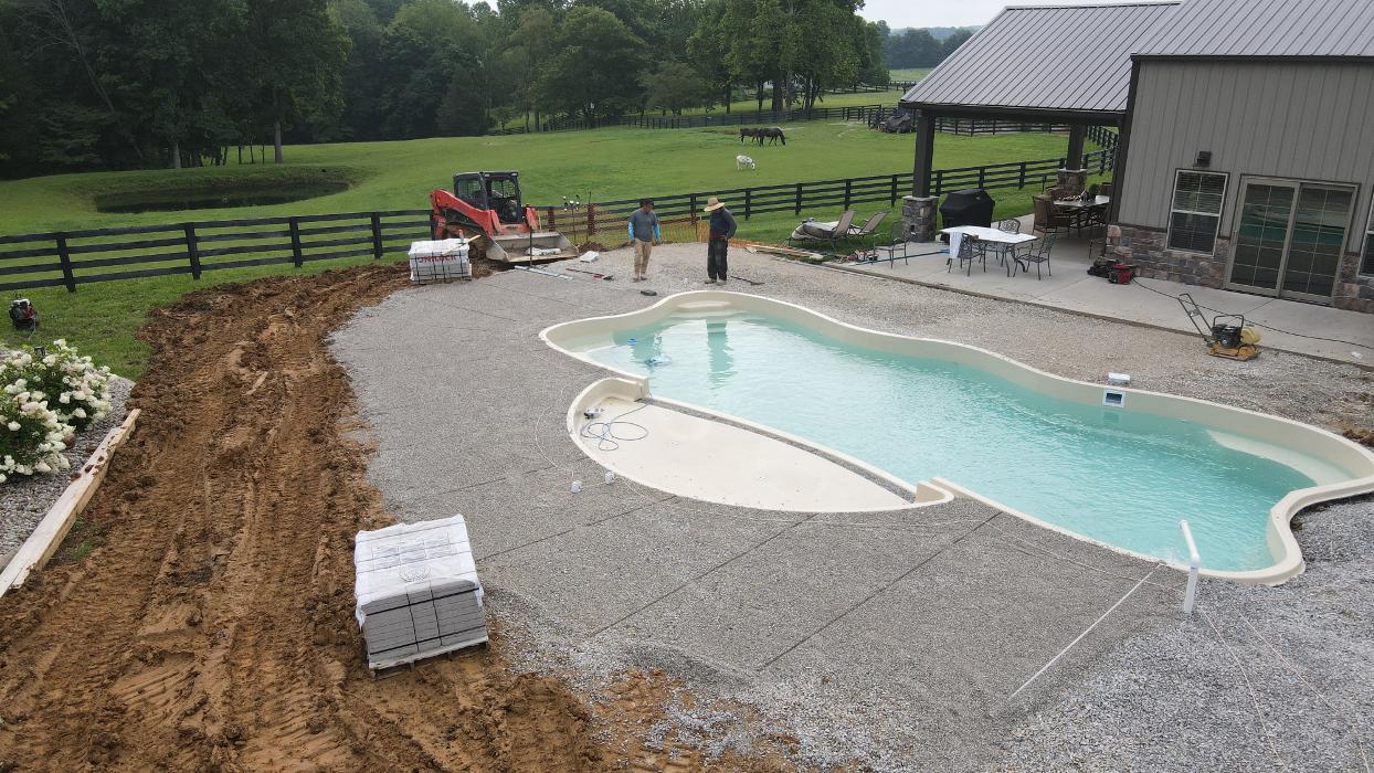 Lamb's Lawn Service & Landscaping LLC Image