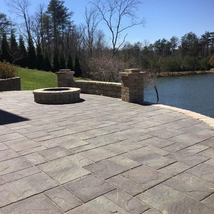 Lamb's Lawn Service & Landscaping LLC Image