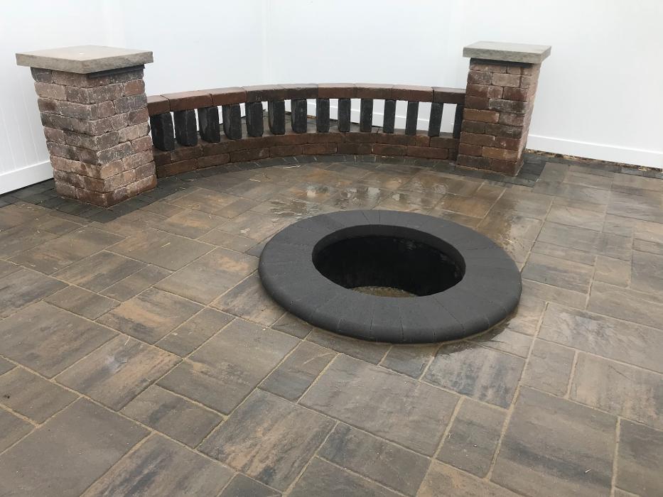 Lamb's Lawn Service & Landscaping LLC Image