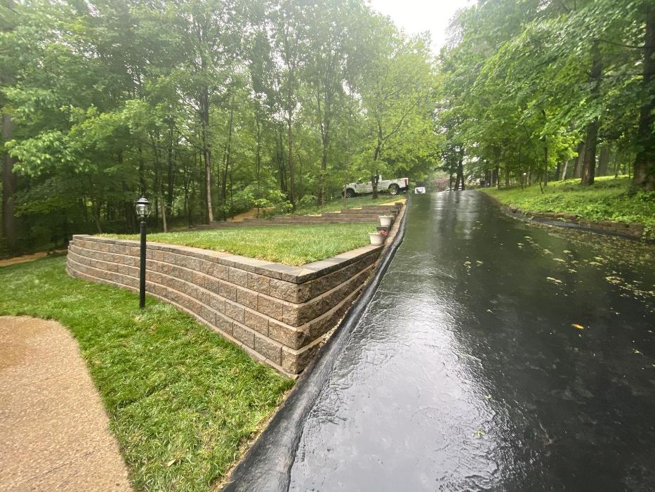 Lamb's Lawn Service & Landscaping LLC Image