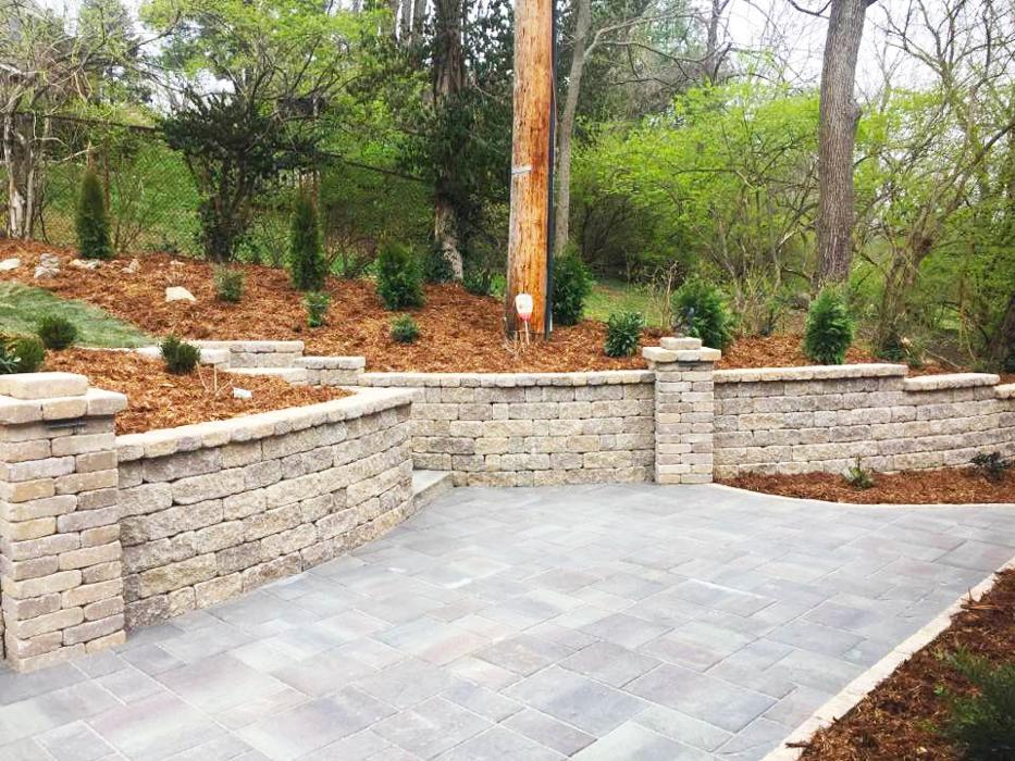 Lamb's Lawn Service & Landscaping LLC Image