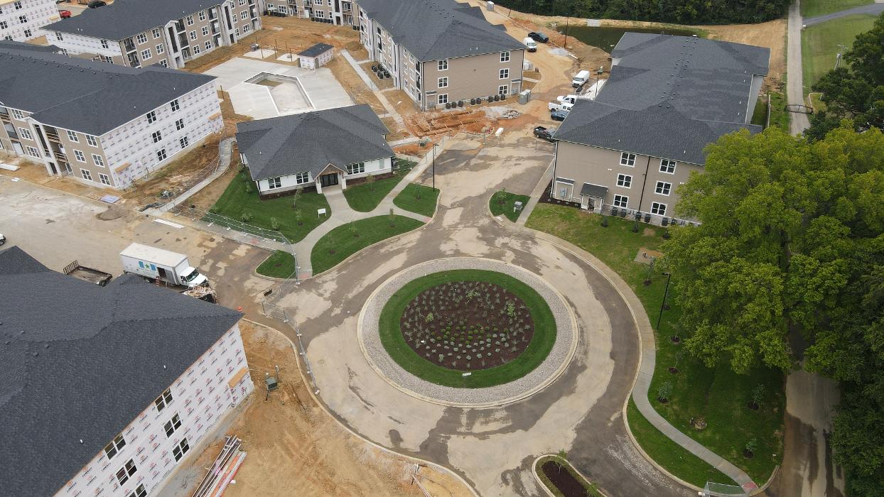 Lamb's Lawn Service & Landscaping LLC Image