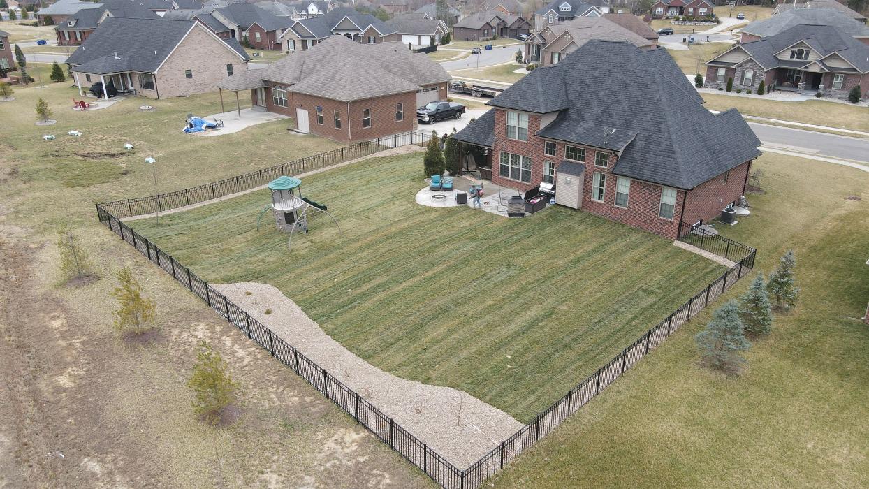 Lamb's Lawn Service & Landscaping LLC Image