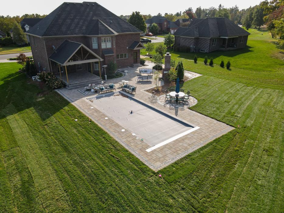 Lamb's Lawn Service & Landscaping LLC Image