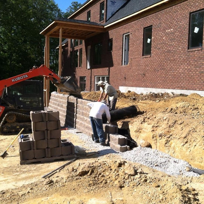 Lamb's Lawn Service & Landscaping LLC Image