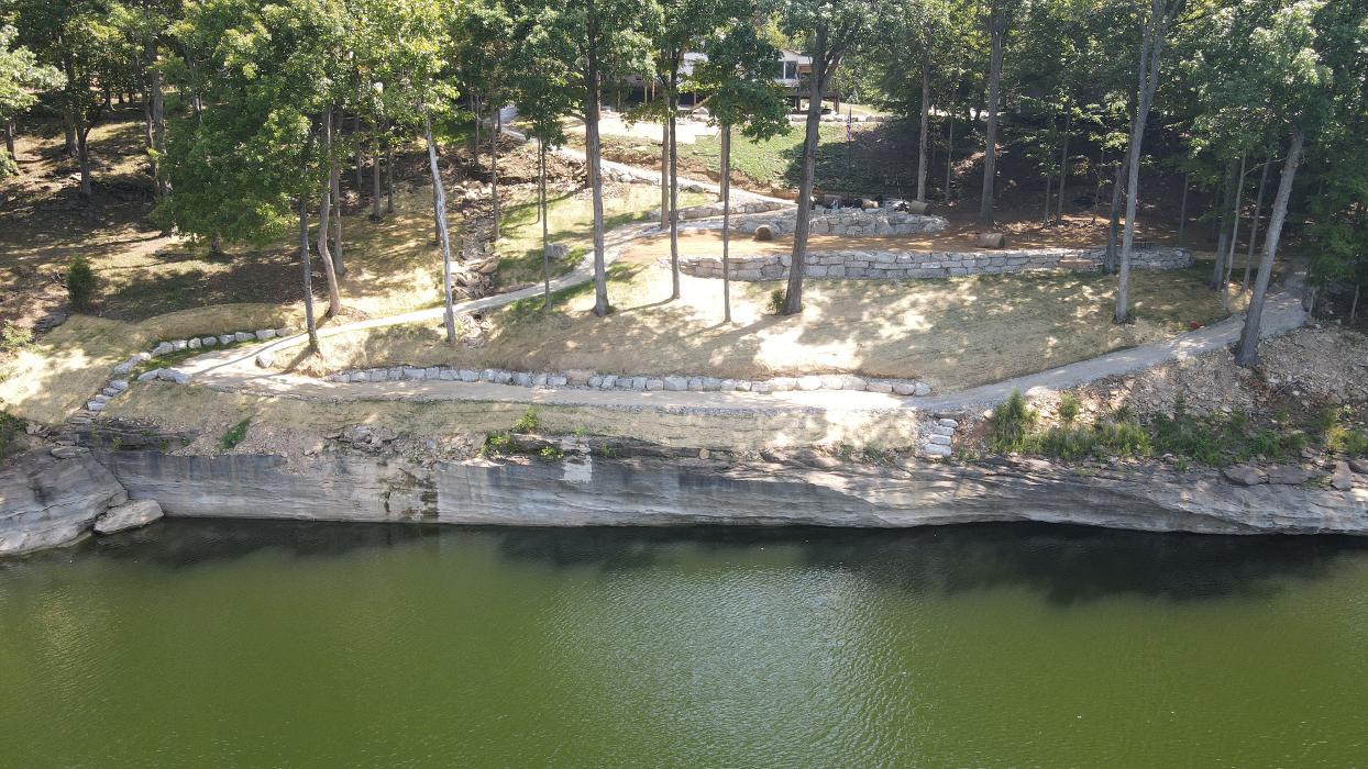 Lamb's Lawn Service & Landscaping LLC Image