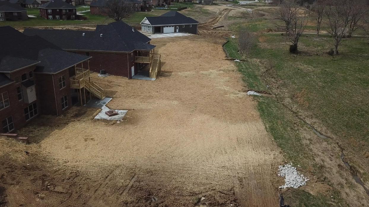 Lamb's Lawn Service & Landscaping LLC Image