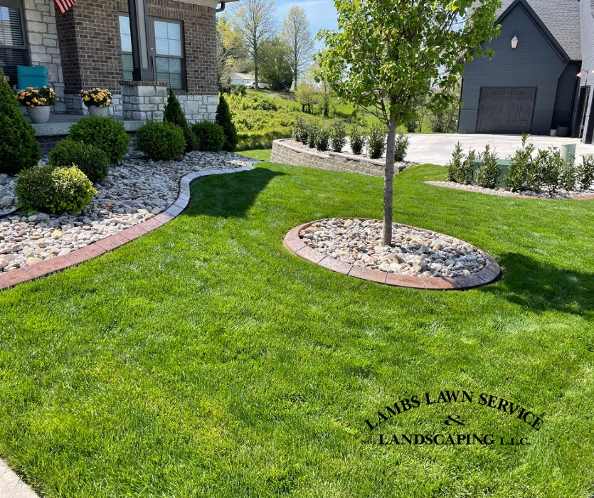 Lamb's Lawn Service & Landscaping LLC Image