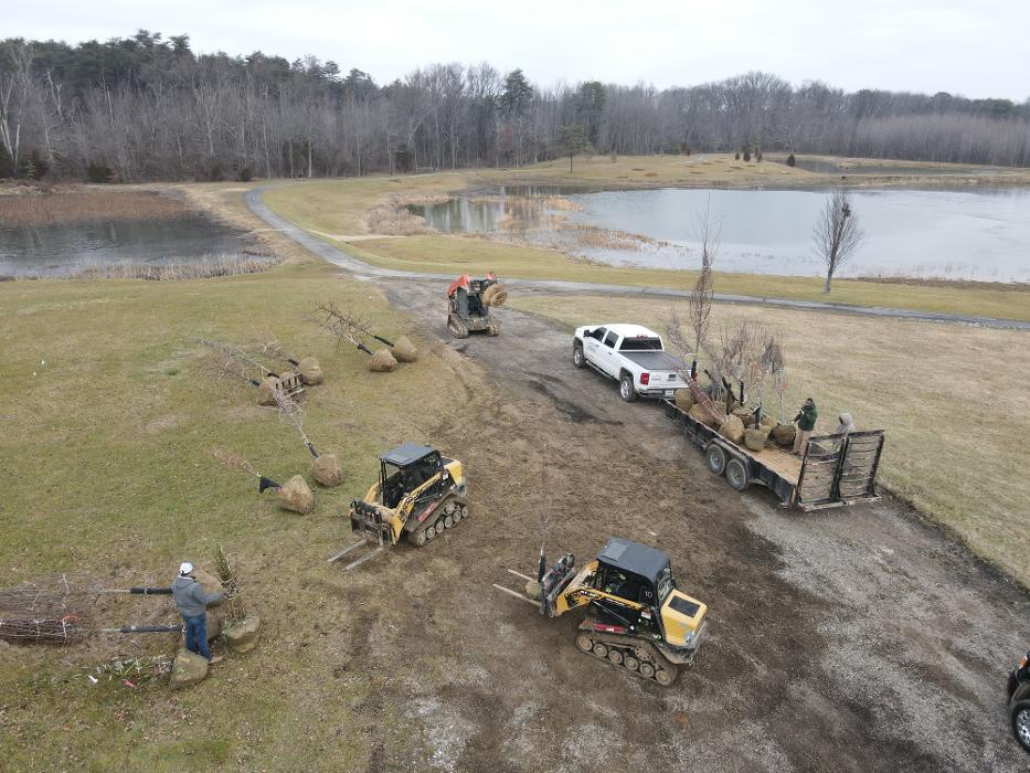 Lamb's Lawn Service & Landscaping LLC Image