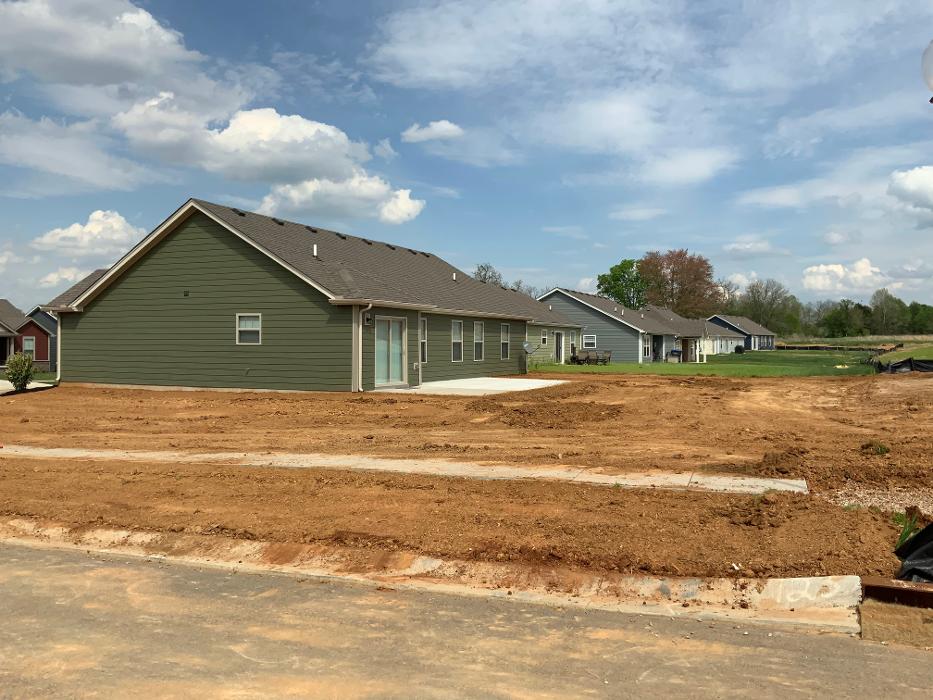 Lamb's Lawn Service & Landscaping LLC Image