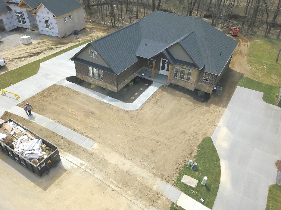 Lamb's Lawn Service & Landscaping LLC Image