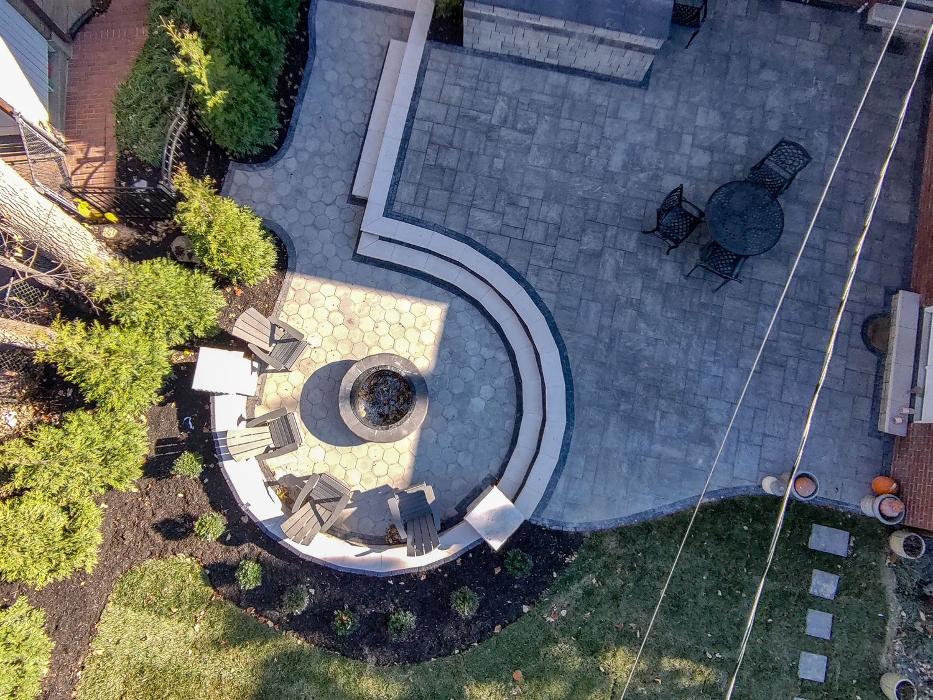 Lamb's Lawn Service & Landscaping LLC Image