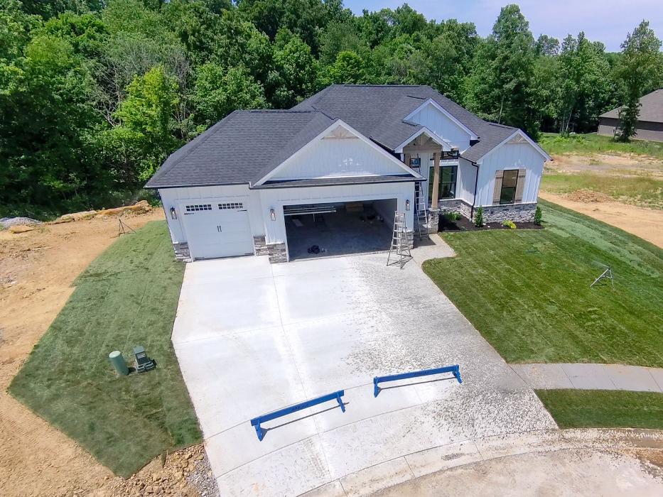 Lamb's Lawn Service & Landscaping LLC Image