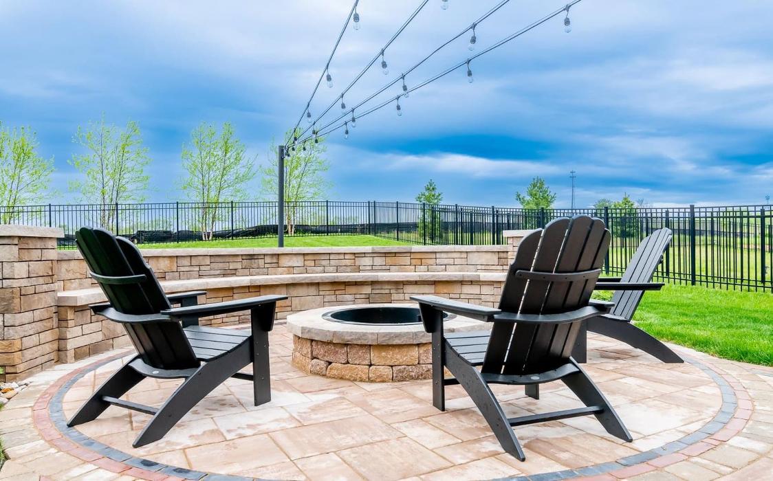 Lamb's Lawn Service & Landscaping LLC Image