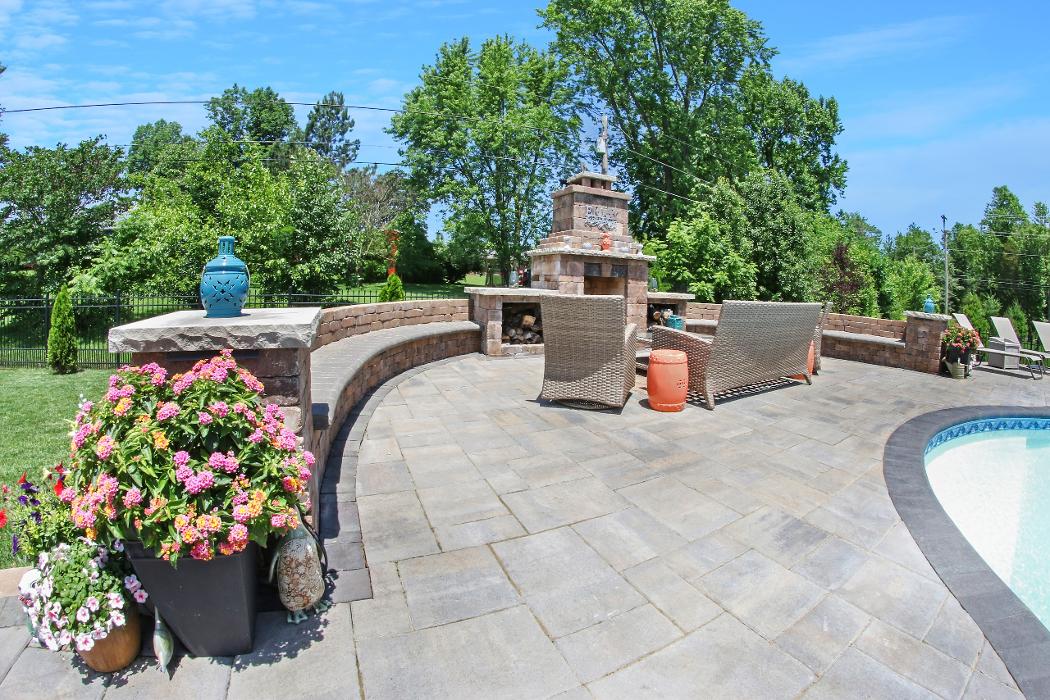 Lamb's Lawn Service & Landscaping LLC Image