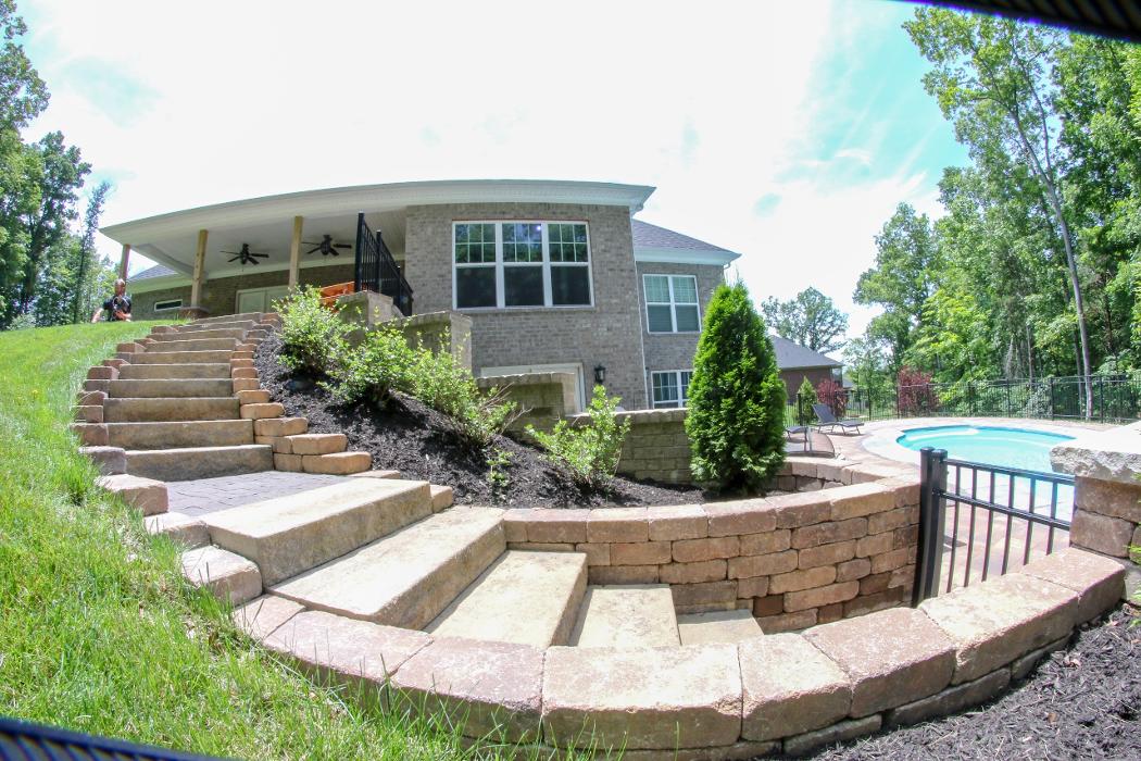 Lamb's Lawn Service & Landscaping LLC Image