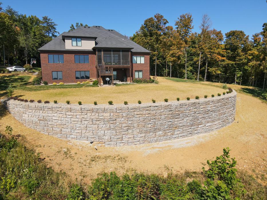 Lamb's Lawn Service & Landscaping LLC Image