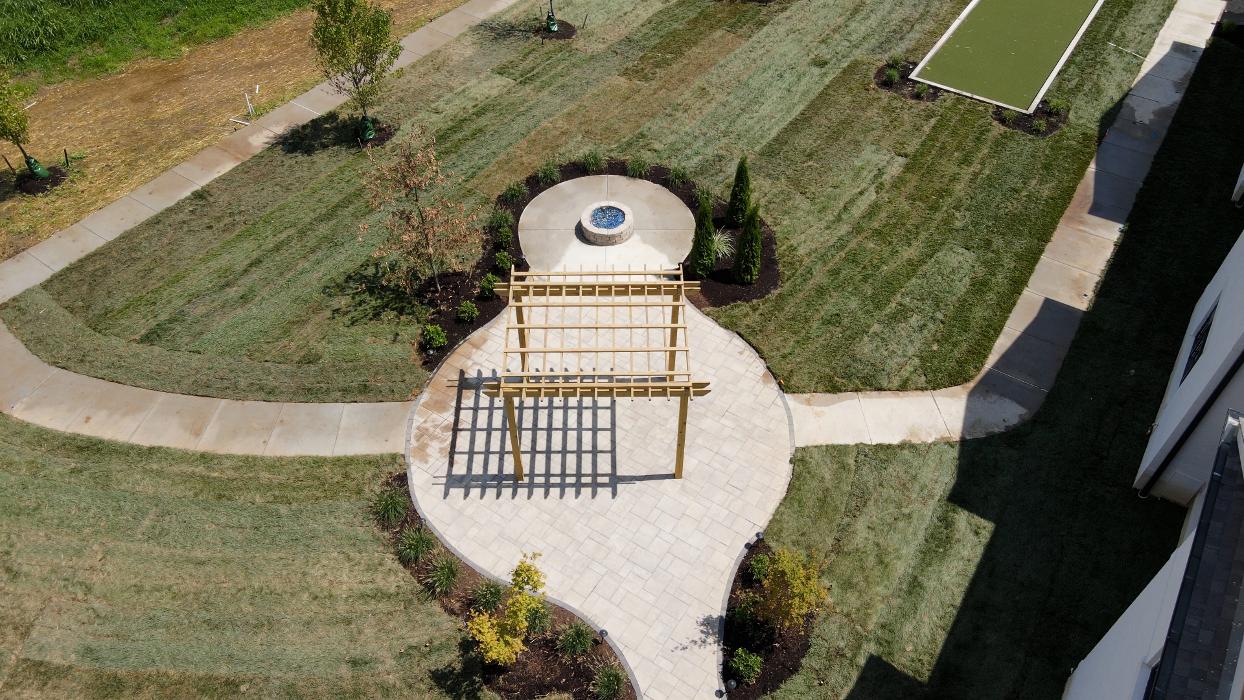 Lamb's Lawn Service & Landscaping LLC Image