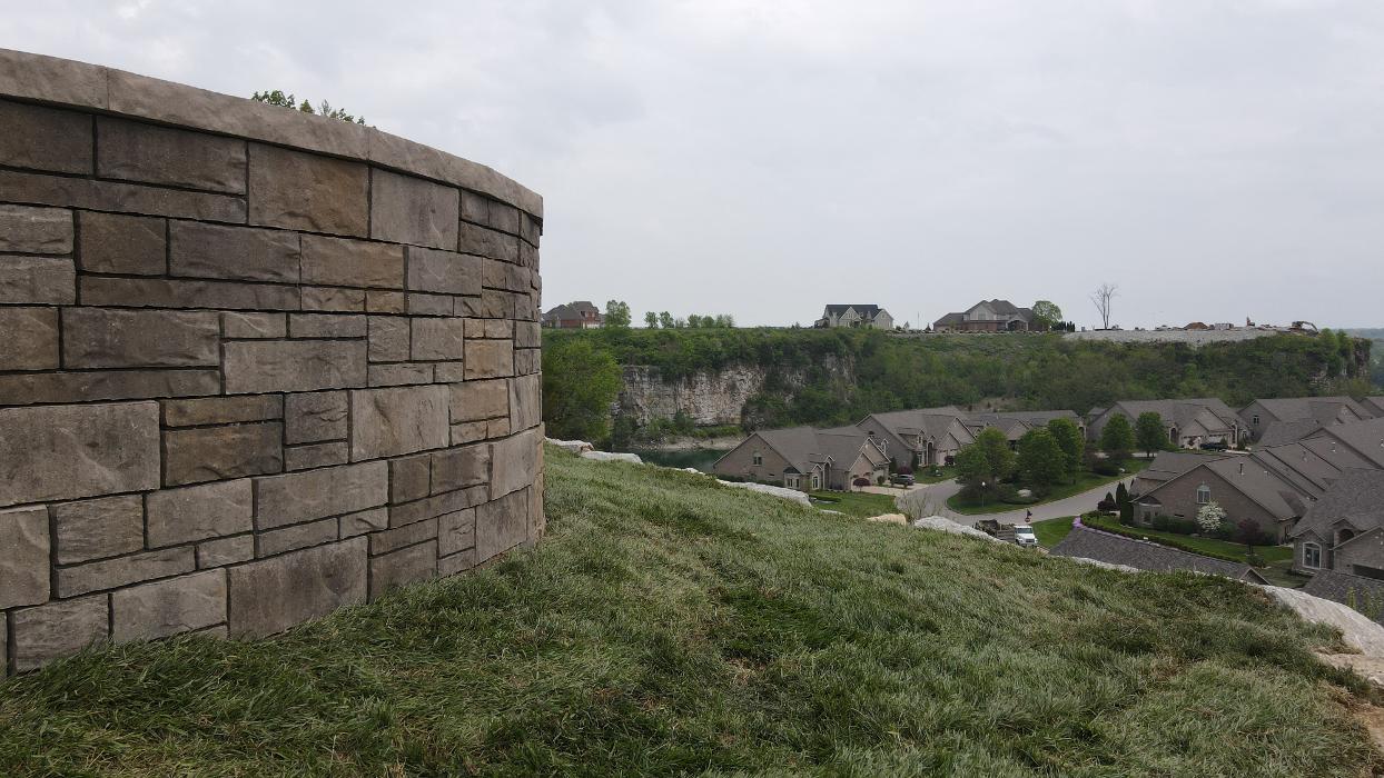 Lamb's Lawn Service & Landscaping LLC Image