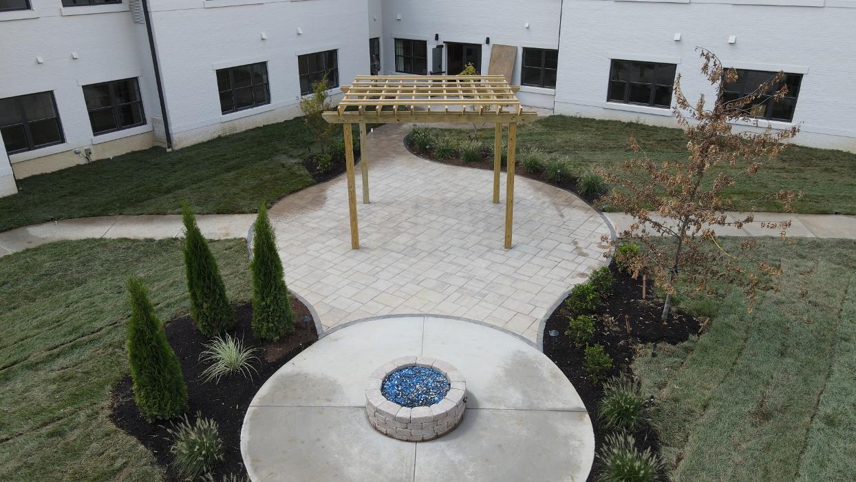 Lamb's Lawn Service & Landscaping LLC Image