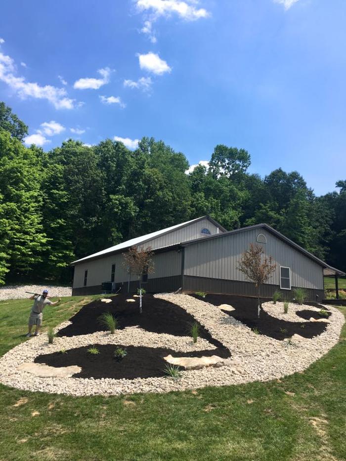 Lamb's Lawn Service & Landscaping LLC Image