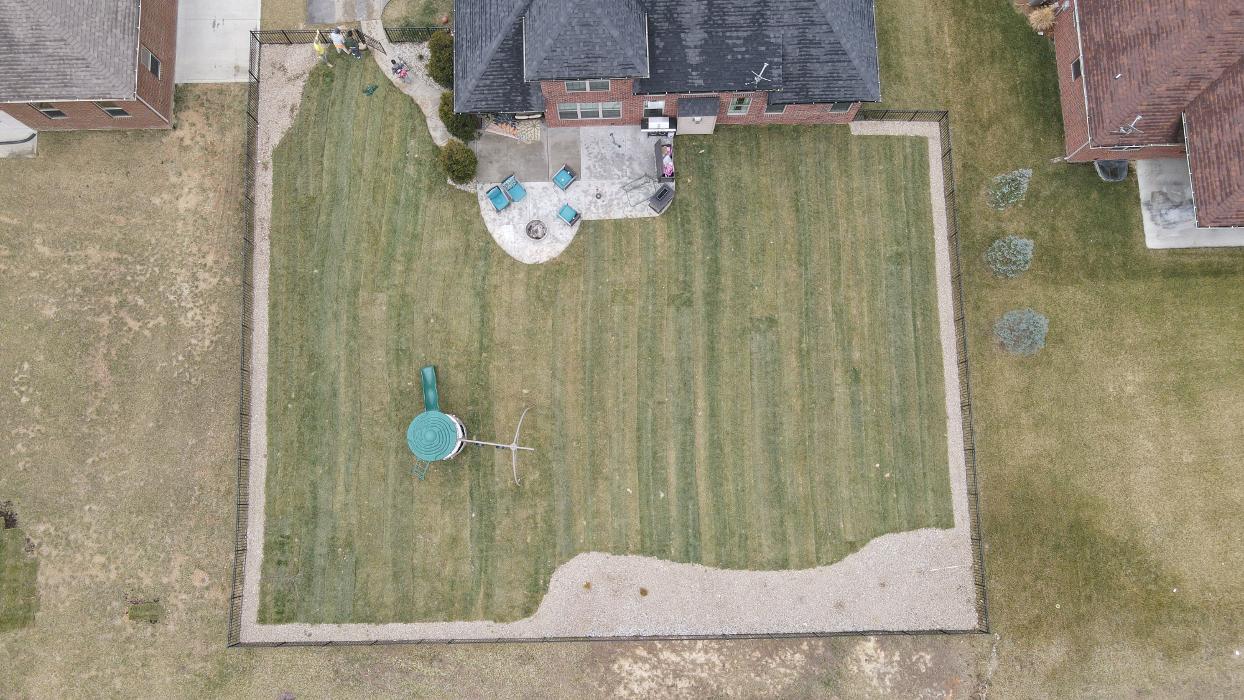 Lamb's Lawn Service & Landscaping LLC Image