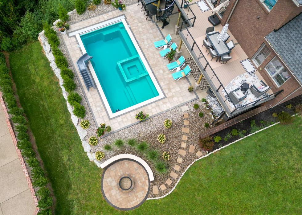 Lamb's Lawn Service & Landscaping LLC Image