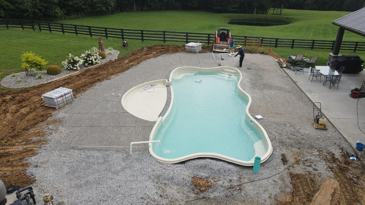 Lamb's Lawn Service & Landscaping LLC Image