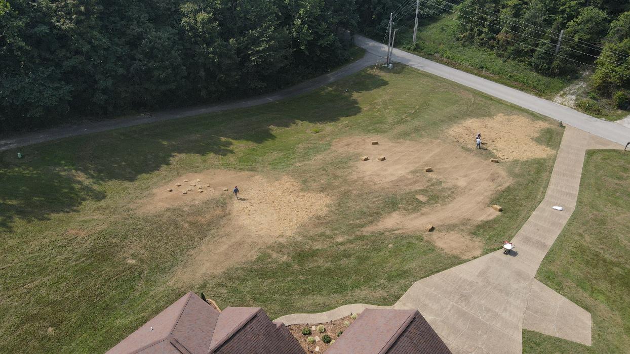 Lamb's Lawn Service & Landscaping LLC Image