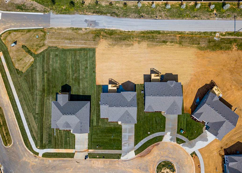 Lamb's Lawn Service & Landscaping LLC Image