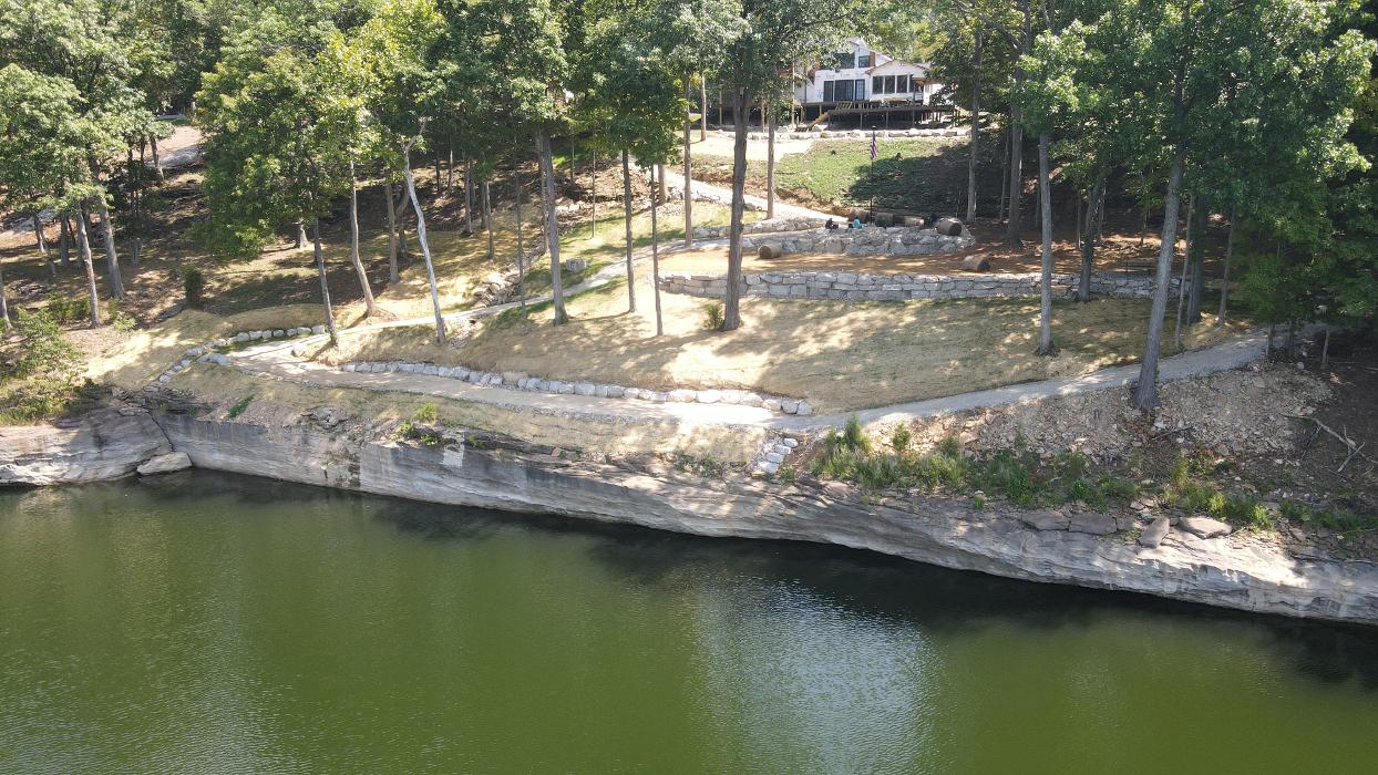 Lamb's Lawn Service & Landscaping LLC Image