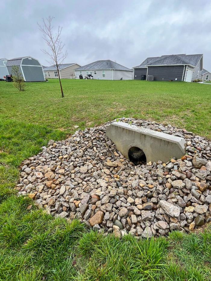 Lamb's Lawn Service & Landscaping LLC Image