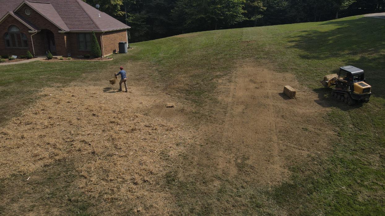 Lamb's Lawn Service & Landscaping LLC Image