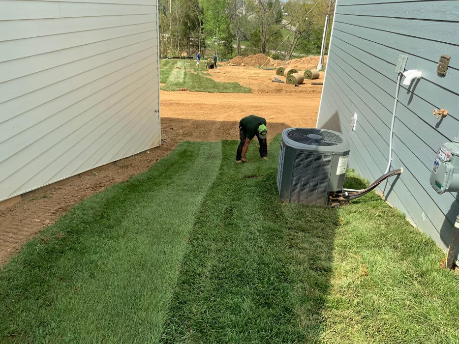 Lamb's Lawn Service & Landscaping LLC Image