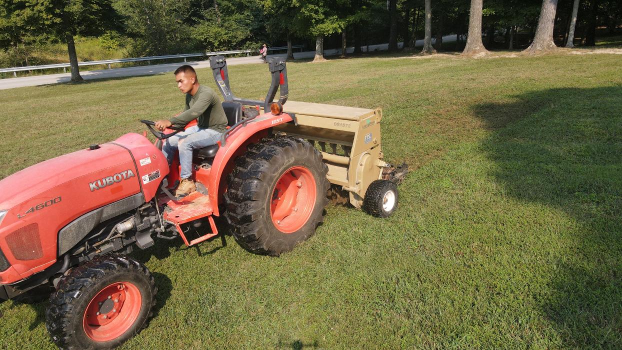 Lamb's Lawn Service & Landscaping LLC Image